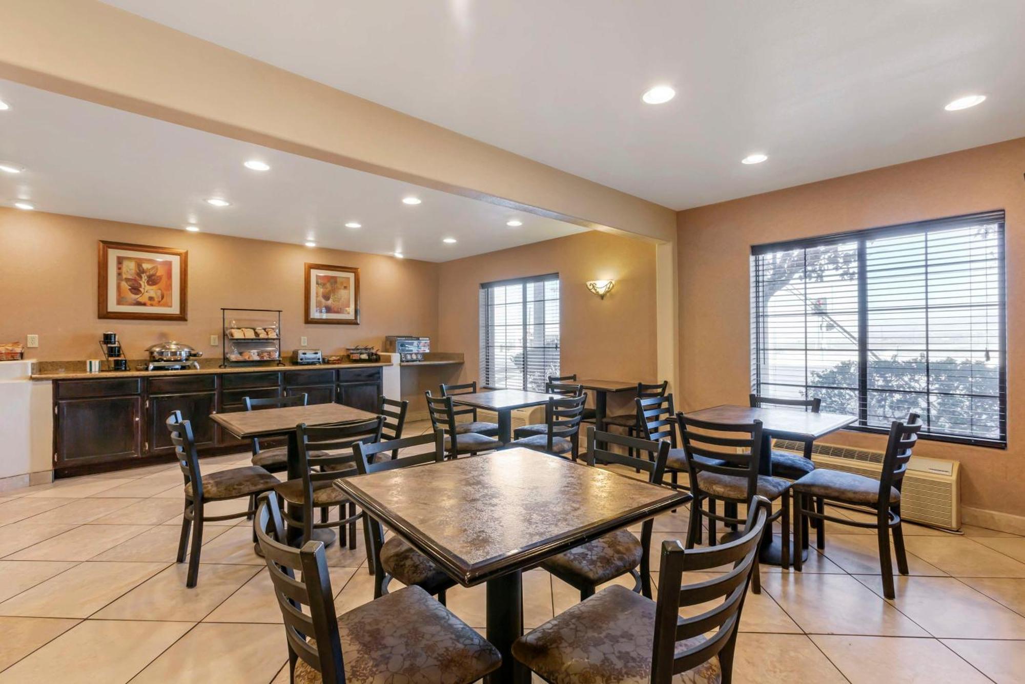 Best Western Desert Inn Safford Luaran gambar